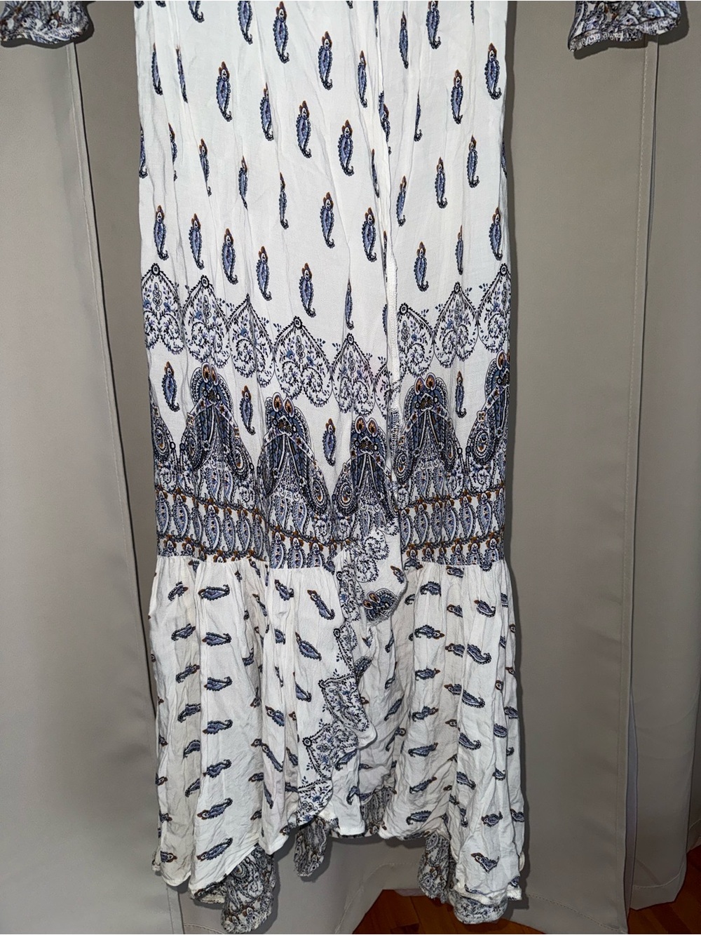 Le Salty Label White Printed Wrap Maxi Dress - Picture 5 of 5